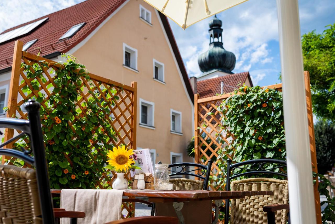 Gasthof Hotel Reif Konigstein in der Oberpfalz Luaran gambar